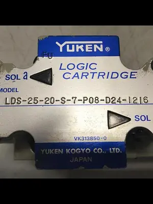USED YUKEN LDS-25-20-S-7-P08-D24-1216