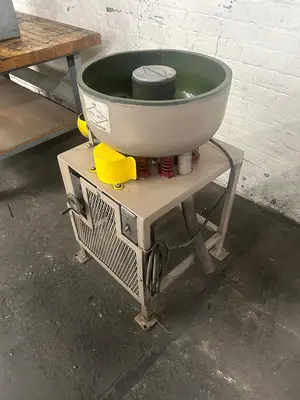 Mirro-Brite Vibratory Finishing Machine, Model #MB-100AA