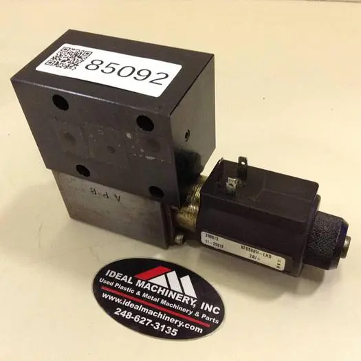 Used MOOG CCE30C1RE06SORC Valves/Fittings Michigan US | Ideal Machinery #703991