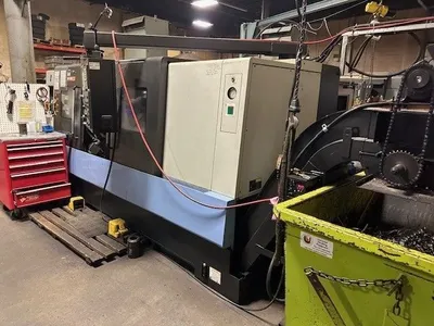 USED 2010 DOOSAN PUMA 300LC