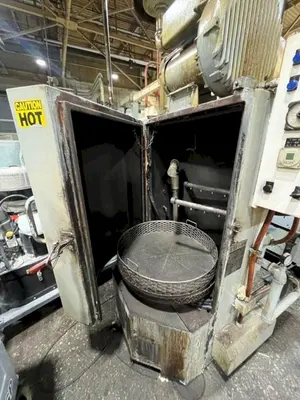 30" x 36" BETTER ENGINEERING MODEL #F-3000-P HEATED CABINET ROTARY TURNTABLE PARTS WASHER: YOBRO #24052