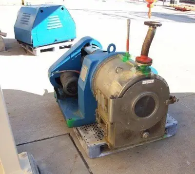 (2) Krauss-Maffei SZ 21 single-stage pusher centrifuges, SS.