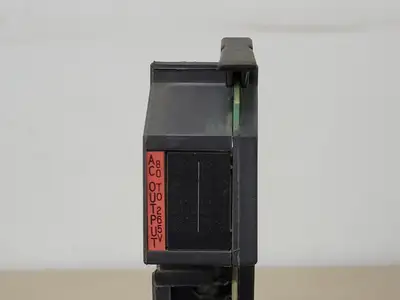 NEW ALLEN BRADLEY 1771-OAN