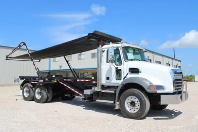 New | in-Stock 2026 MACK GRANITE 64BR Rolloff Trucks Texas US | Roll Off Truck World #1491904