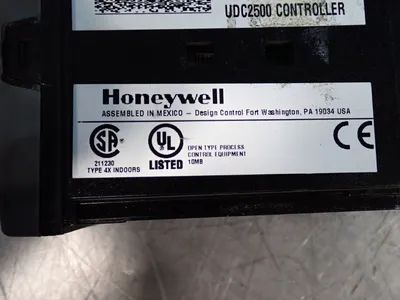 Used HONEYWELL DC2500EE1A00Z1000000000 Temperature Controls Ohio US | HGR 24 #1085107