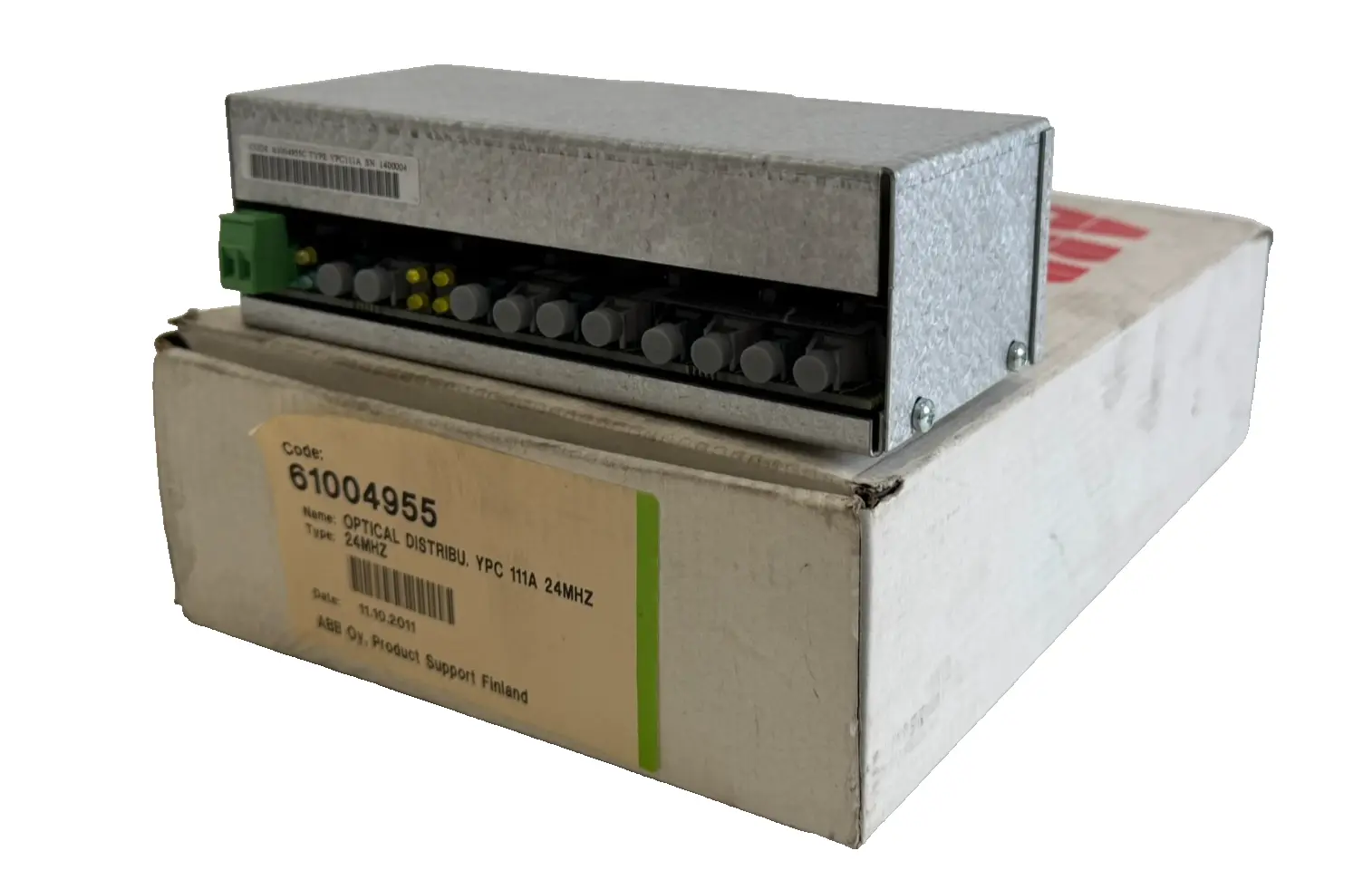 NEW ABB YPC111A OPTICAL DISTRIBUTER MODULE 24HMZ 61004955