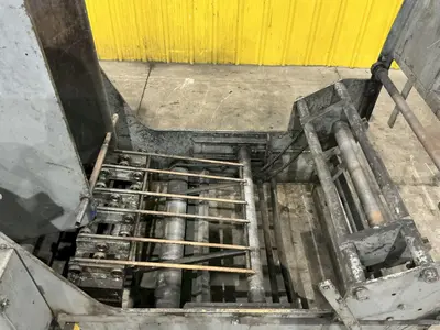 4,000 LBS X 20" ROWE MODEL #4020J COIL CRADLE: YOBRO #24889