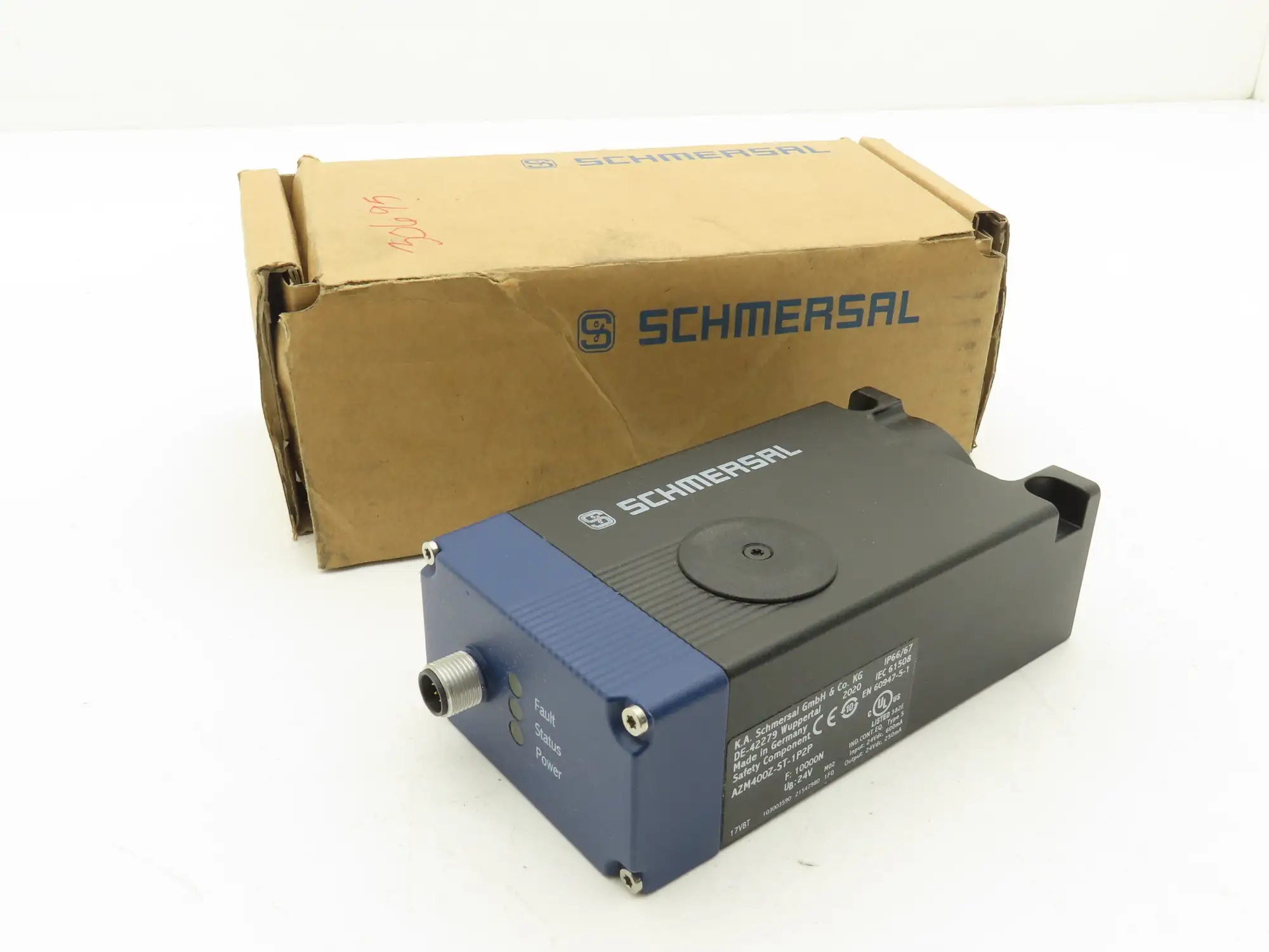 Schmersal AZM400Z-ST-1P2P Solenoid Interlock Safety Switch Electronic RFID