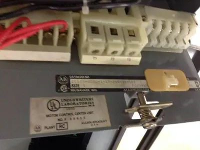 USED ALLEN BRADLEY 2112B-BDBD-1-17-24R-98-107