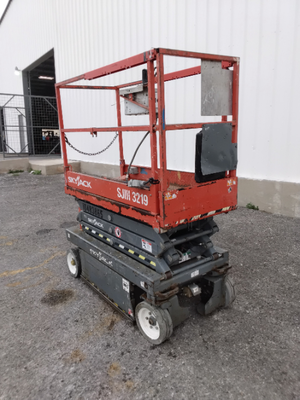 Used 2016 Skyjack SJ3219 Scissor Lifters Texas US | Stack Equipment #1271309