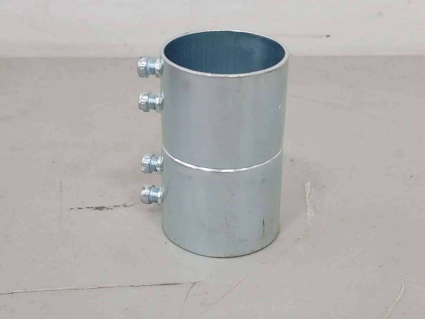 NEW EATON CUTLER-HAMMER 464