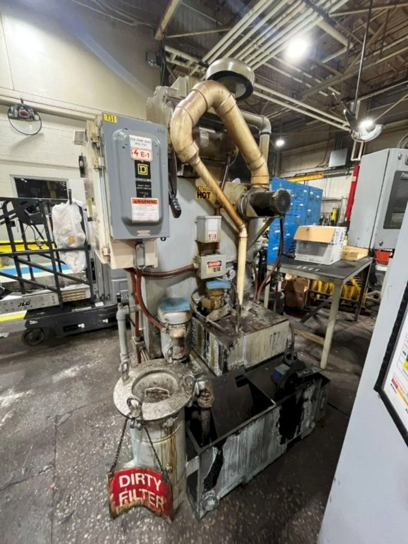30" x 36" BETTER ENGINEERING MODEL #F-3000-P HEATED CABINET ROTARY TURNTABLE PARTS WASHER: YOBRO #24052