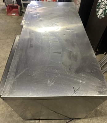 174-0160 Traulsen UHT60-DD 60” Self Contained Undercounter Cooler