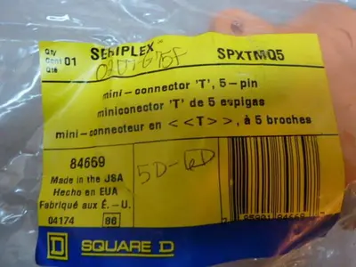 NEW SQUARE D SPXTMQ5