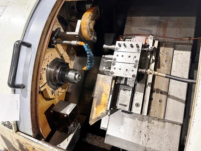 LEADWELL T-5 TURNING CENTER - GANG STYLE