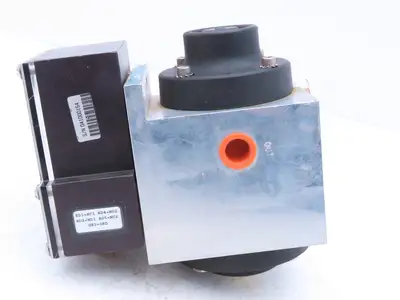 UFM F02GM-3-250V.9-M3WR-PC5-.2D Universal Flow Meter Type 4 Monitor 3/8" NPT