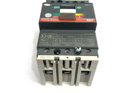 USED ABB MOLDED CASE CIRCUIT BREAKER SACE TMAX 3-POLE SACET1N160