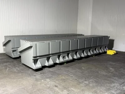 USED 2001 CORREA ANAYAK Box & Drill Tables