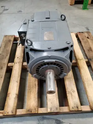 USED Siemens 184-1AB002EA1-Z 3 PHASE MOTOR, 5000Max RPM