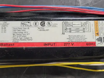NEW UNIVERSAL LIGHTING 443-L-SLH-TC-P