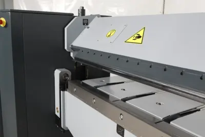 New | in-Stock 2026 RENTOYA Regfold 4215 Folding machines Illinois US | Blackout Equipment, LLC #1368361