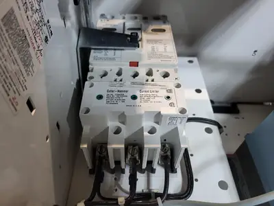 USED EATON SVX025A1-5A4N1