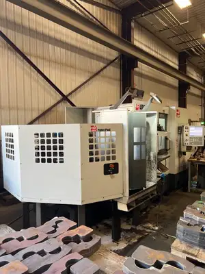 USED 2019 HAAS EC-400