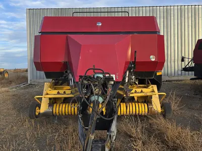 USED 2007 NEW HOLLAND BB960A