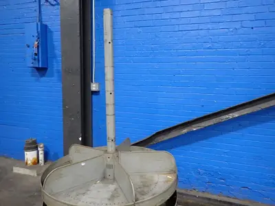 Lyon Revolving Bin