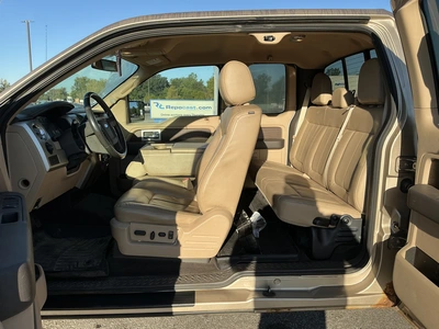 Used 2014 FORD LGT CONVTN Conventional trucks Michigan US | Miedema Asset Management Group #1437514