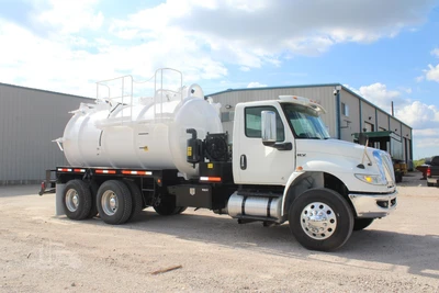 Used 2020 INTERNATIONAL MV Septic/Sewer/Vacuum Trucks Texas US | Roll Off Truck World #1491806