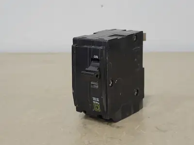Used SQUARE D QO220 Switchgears British Columbia CA | Lenmark #240192