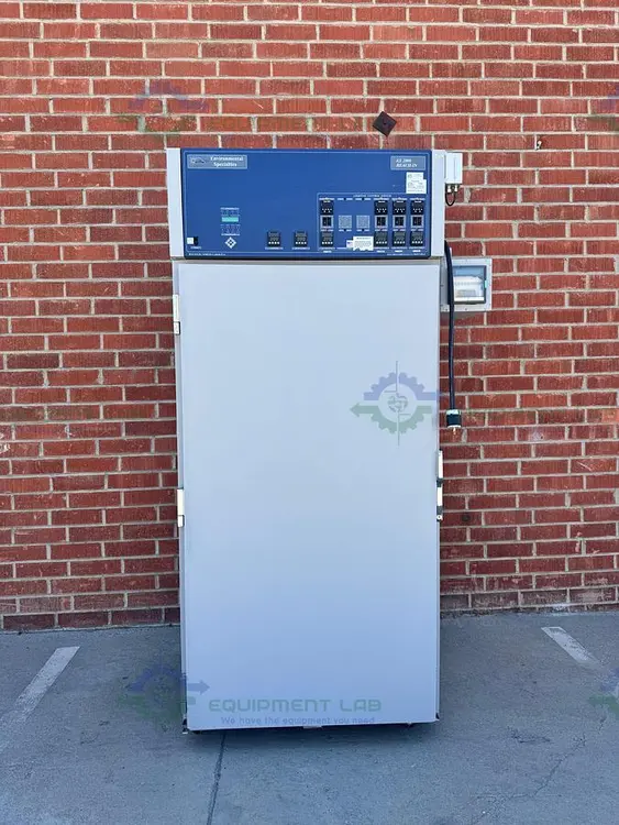 Used ENVIRONMENTAL SPECIALTIES ES2000 CDML PHOTOSTABILITY CHAMBER/UV 4-40C Stability Chambers California US | Equipment Lab #1329848