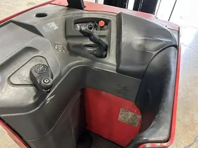Used RAYMOND 425C40TT Misc Forklifts Illinois US | Somerset Equipment Sales #1542839