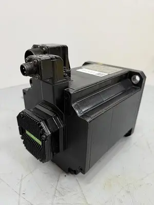 USED OKUMA BL-MC200J-20T