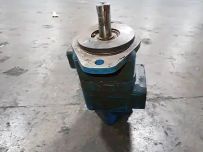 USED VICKERS V20101F8S2S1AD12
