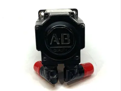 Used Allen-Bradley Ser. A Servo Motor 0.73/0.98kW/HP 5000RPM 0-333Hz Servo Motors Michigan US | Maverick Industrial Sales #1389576