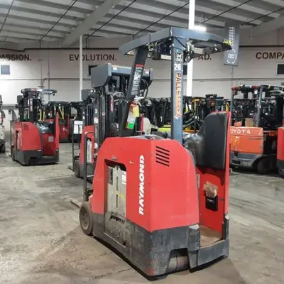 USED 2021 RAYMOND 425-C40QM