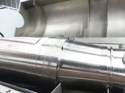 Kubco KHV-5600-VFD Centrifuge 14" Bowl 36" Long 10" Drum Ink Shot Separator