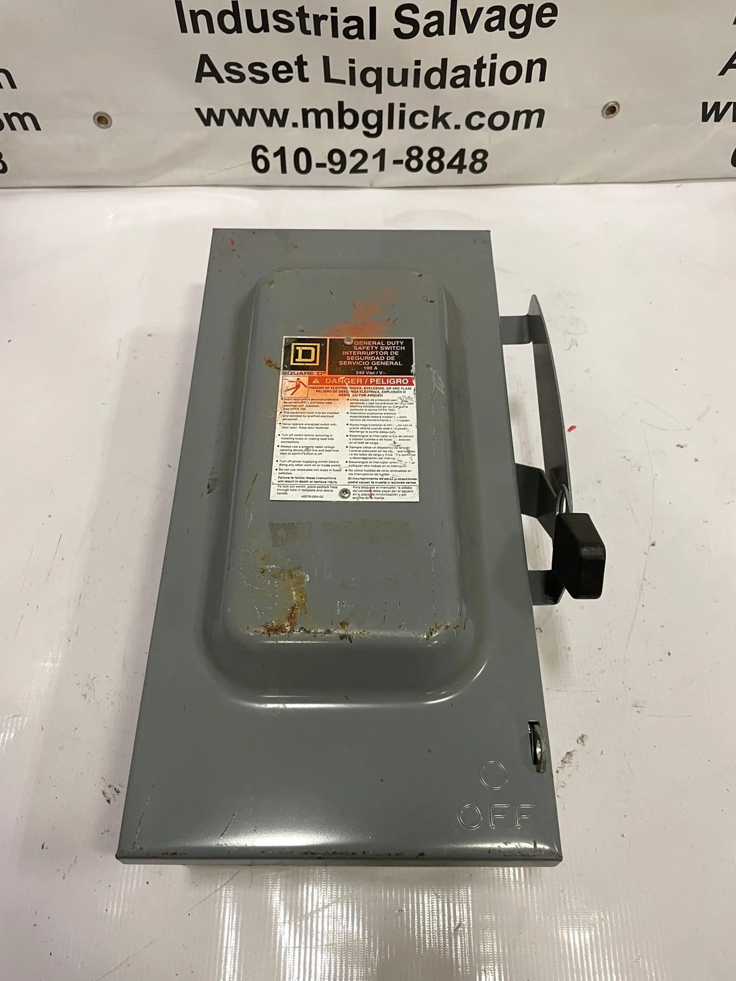 Square D D223N 100A Fusible Safety Disconnect Switch 240VAC