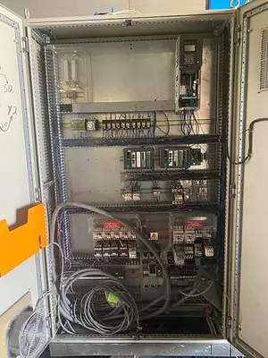 USED ELITE CAMERON T4400