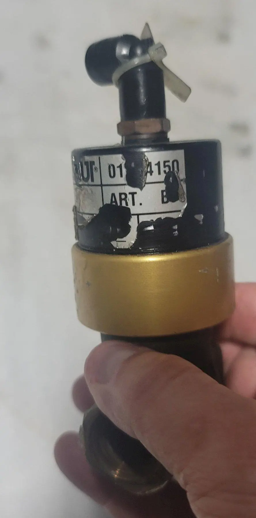 USED Valvaut 01DE4150