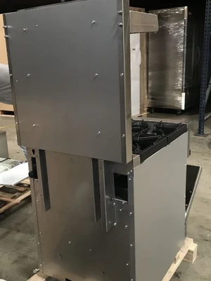 171-0089 24” 4 Burner Range & Oven