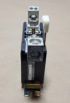 NEW Allen-Bradley 815-E0V4