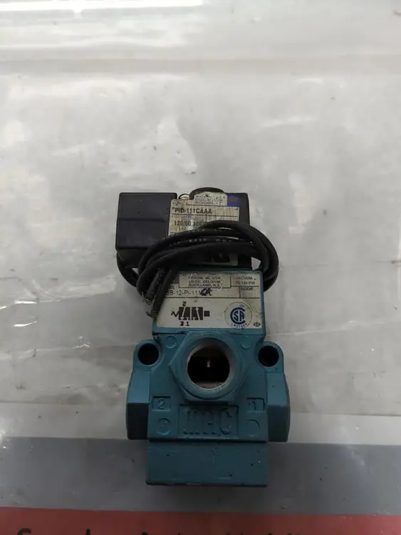 Used MAC 55B-12-PI-111CA Solenoid Valves Ohio US | Surplus Asset Holdings #1246660