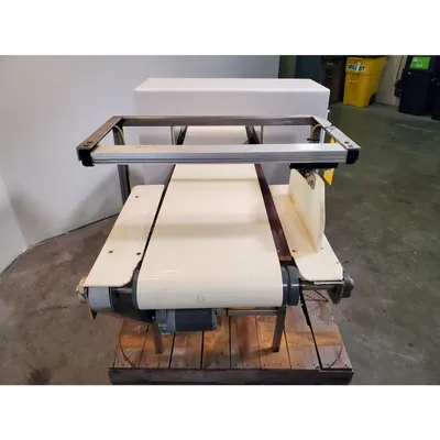 Used Goring Kerr Metal Detector Tektamet Conveyor - 15.75" X 6.5"