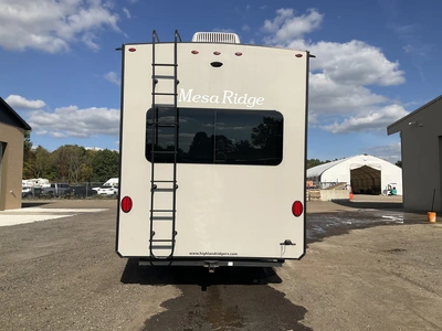 Used 2021 HIGHLAND RIDGE MESA RIDGE Campers, Caravans, Motorhomes Michigan US | Miedema Asset Management Group #1579962