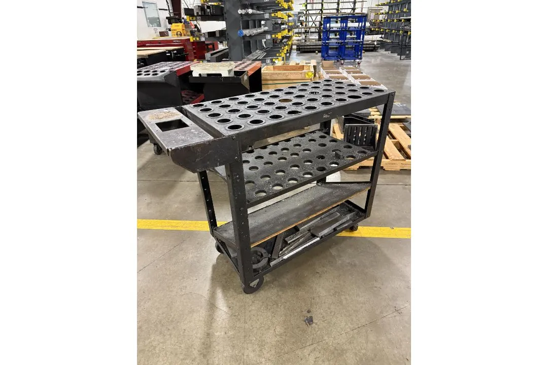 Used _UNKNOWN_ _UNKNOWN_ Tool Carts Utah US | KD Auctions #1549203