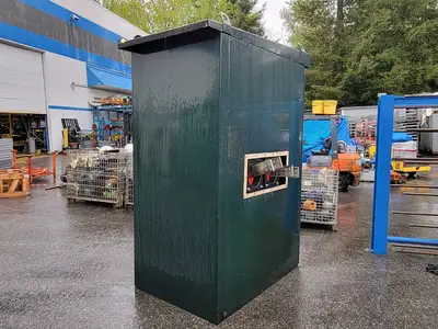 750 kVA Oil-Filled ONAN Transformer, HV. 12470 Delta, LV. 208Y/120 w/ Switchgear