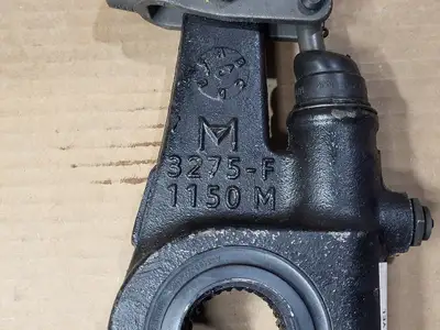 USED MERITOR R801073
